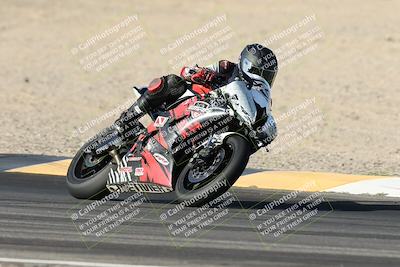 media/Apr-18-2025-CVMA Friday Practice (Fri) [[88baa45499]]/Racer 2/Session 1 (Turns 9 and 8)/